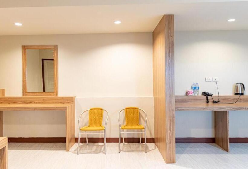 高级大房间, Oun Residence