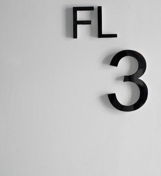 اتاق استاندارد یک نفره, S44room