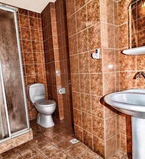 Номер Стандарт Трехместный, Serenti