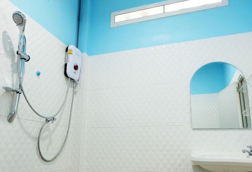 带1个卧室的别墅, Theppahrak Home