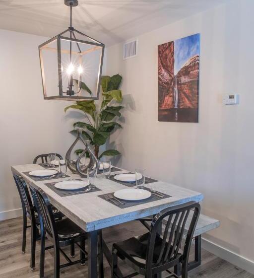 带1个卧室带观景的公寓, Moab Redcliff Condos