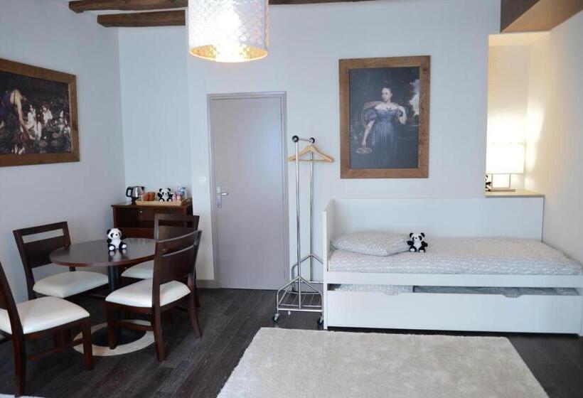 豪华家庭房间, Maison Du Chatelain