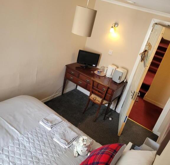 اتاق عادی, The Dunning