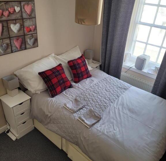 اتاق عادی, The Dunning