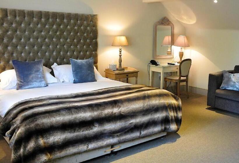 غرفة سوبيريور عائلية, The Red Lion Inn