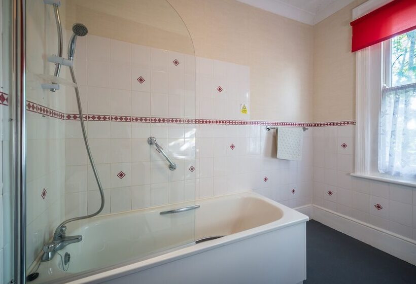 חדר סטנדרט לשלושה עם נוף לגינה, Daish S