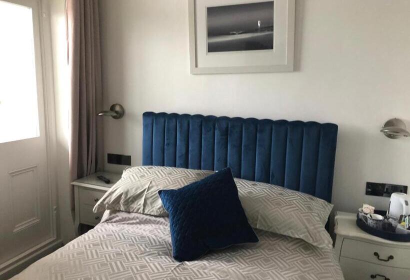 Chambre Standard Vue Mer avec Balcon, Lazy Waves Boutique B&b