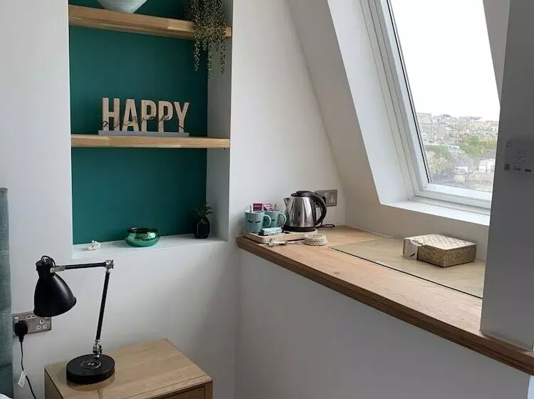 オーシャンビュースーペリアースイート, Lazy Waves Boutique B&b
