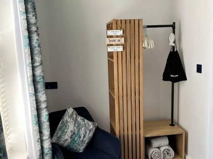 キングサイズベッドのデラックスルーム, Lazy Waves Boutique B&b