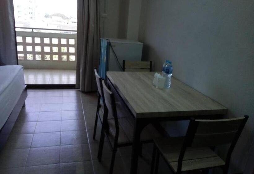 Quarto Standard com Terraço, Mana Residence