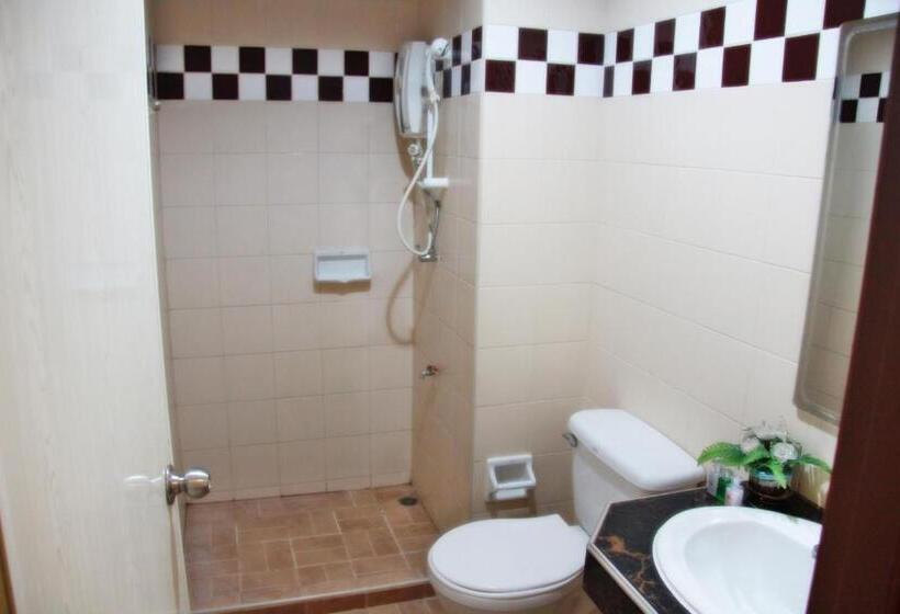 חדר סטנדרט לשלושה עם טרסה, Mana Residence