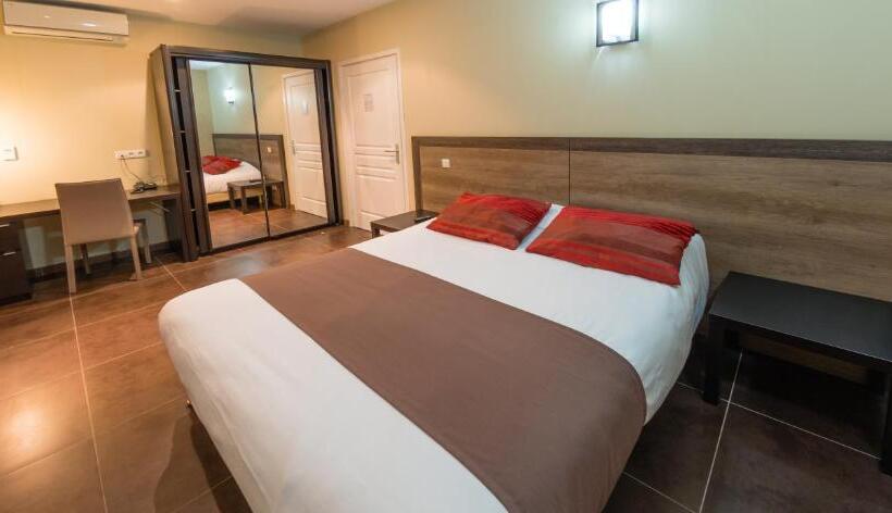 带1个卧室的别墅, Allotel