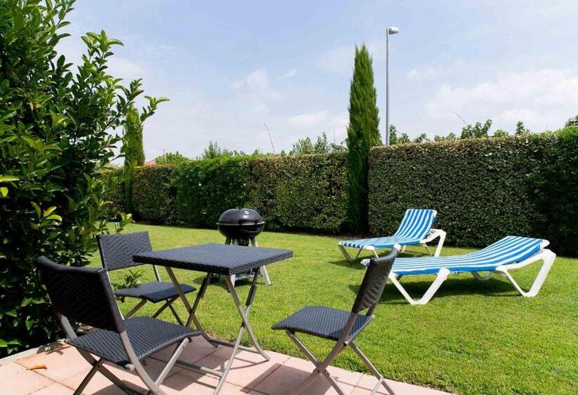 带1个卧室的别墅, Allotel