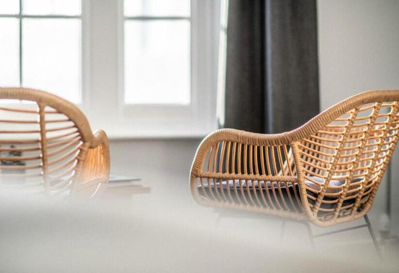 חדר סטנדרט נוף לים, Dukes Inn