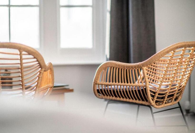 חדר סטנדרט, Dukes Inn