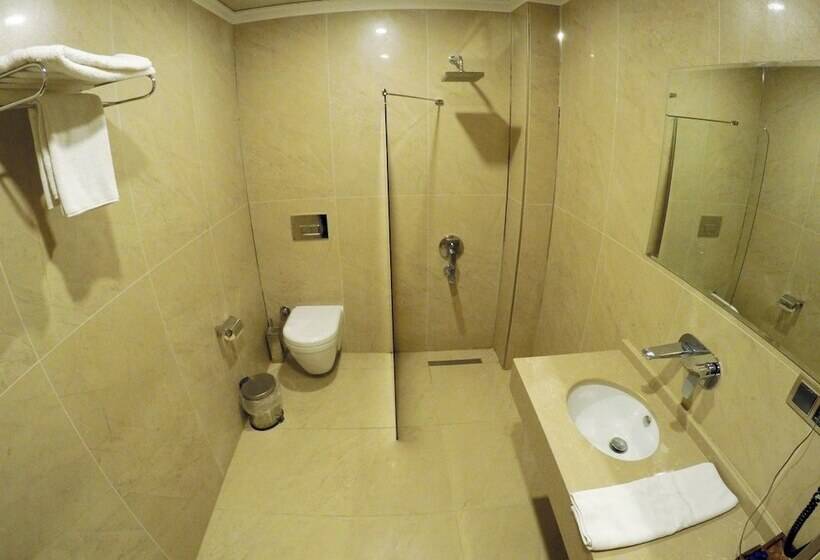 スタンダードルーム, Keles