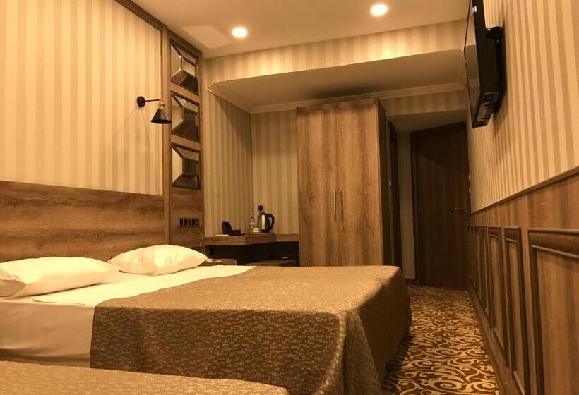 スタンダードルーム, Keles