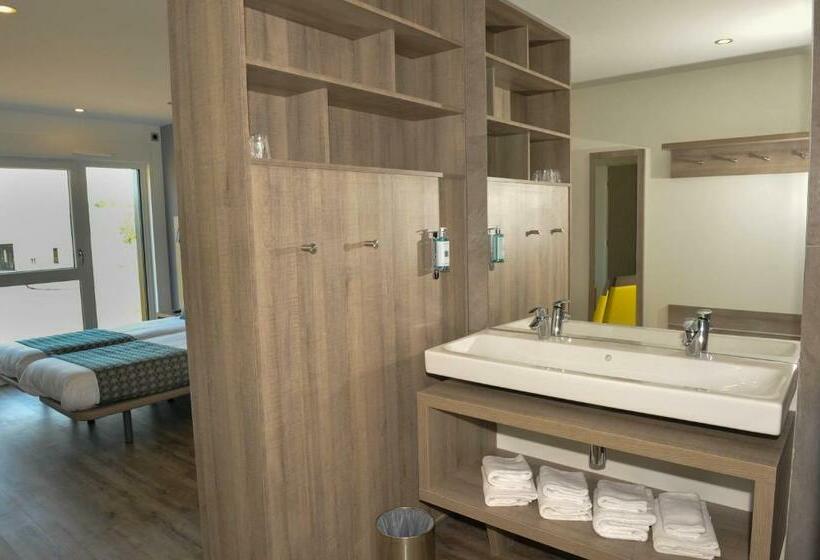 غرفة عائلية, Residence Des Pilotes