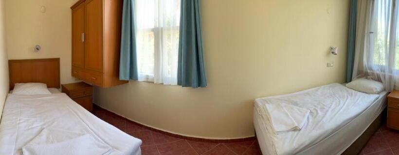 ファミリールーム, Palm Konak