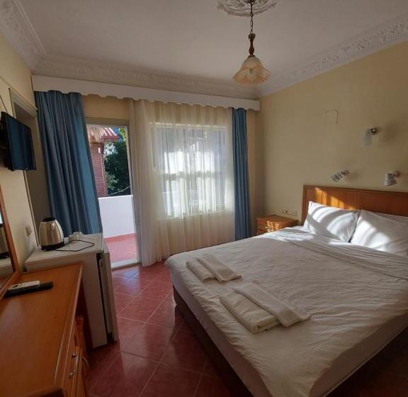 バルコニー付きスタンダードルーム, Palm Konak