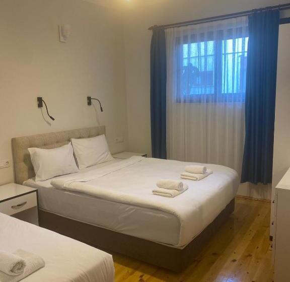 ２ベッドルームハウス, Palm Konak