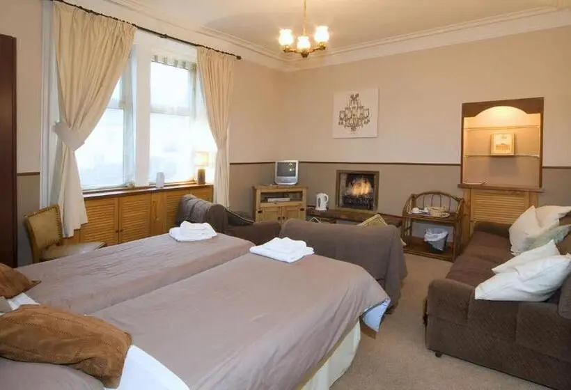 اتاق استاندارد با سرویس بهداشتی مشترک, Arbour Guest House