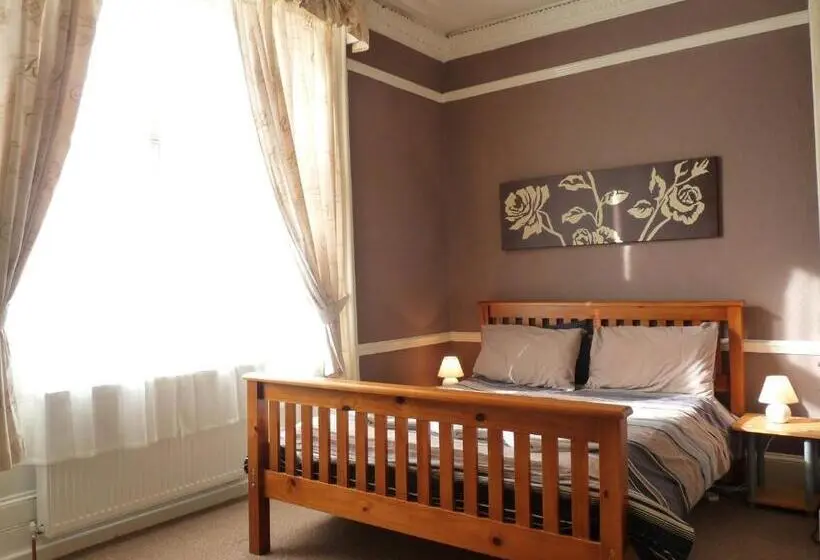 Economy Triple Room, Arbour Guest House