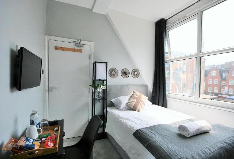 اتاق اکونومی, Brick Lane Guest House