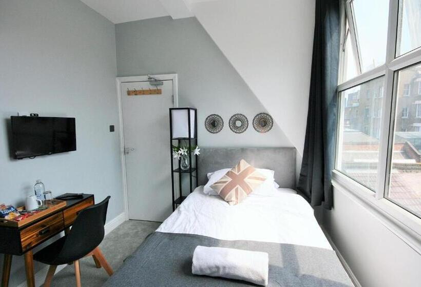 اتاق اکونومی, Brick Lane Guest House