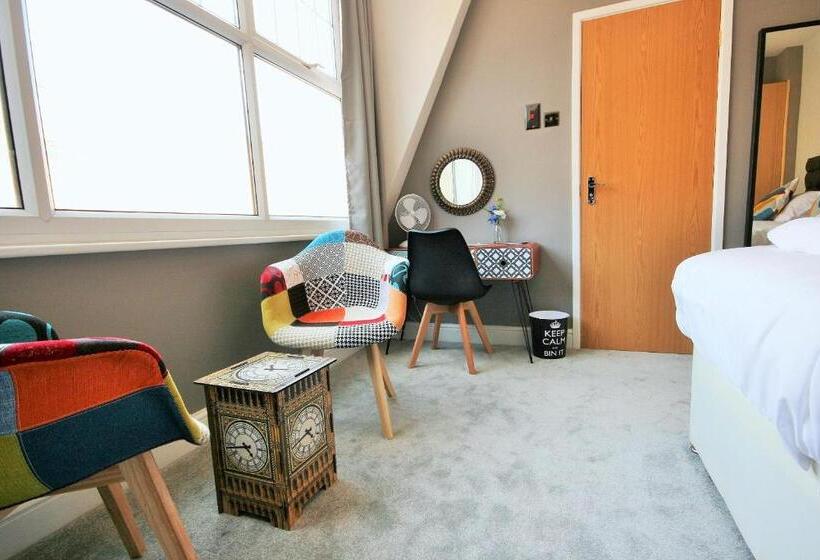 اتاق لوکس, Brick Lane Guest House