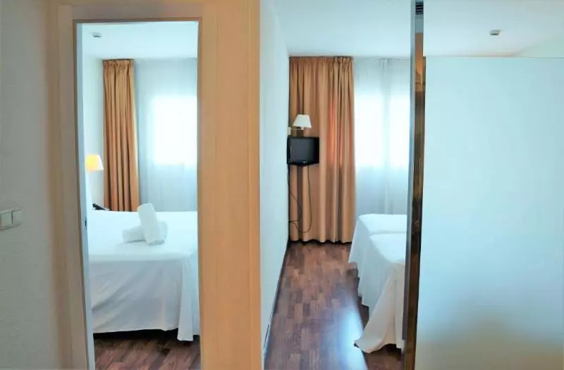 سوییت لوکس, Crowne Plaza Hotel Riyadh Minhal, An Ihg