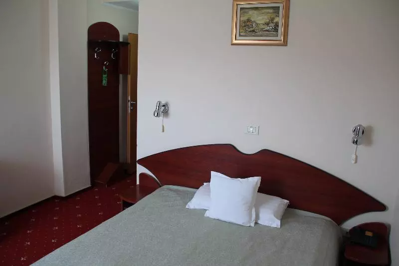 Pokój Standard, Egreta