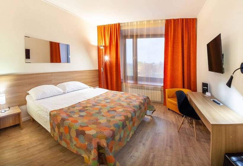 スタンダードルーム, Moscow