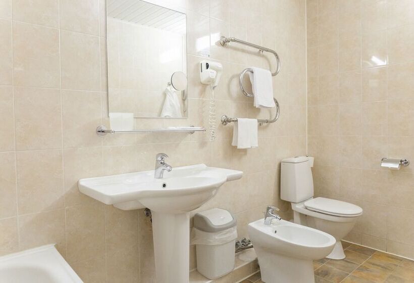 コンフォートルーム, Moscow