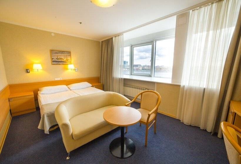 コンフォートルーム, Moscow