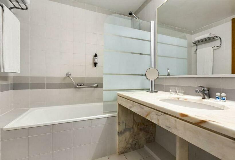 Стандартный Номер Кровать Кинг, Tryp By Wyndham Montijo Parque
