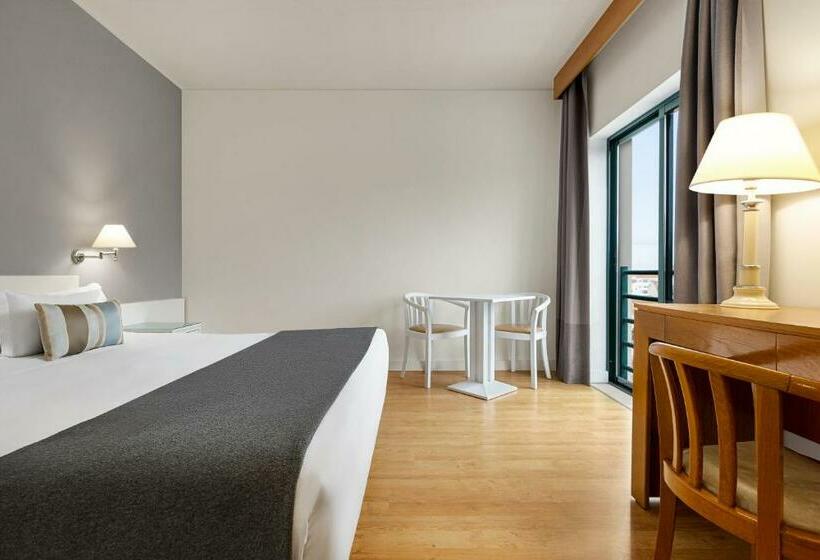 Стандартный Номер Кровать Кинг, Tryp By Wyndham Montijo Parque