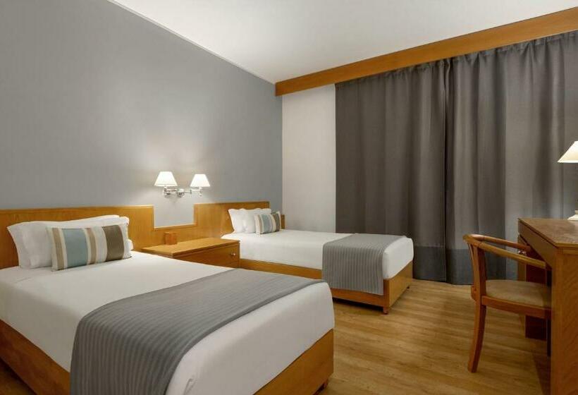 Номер Стандарт Адаптированный для Инвалидов, Tryp By Wyndham Montijo Parque