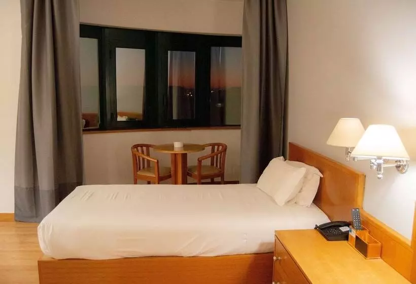 身障者適用スタンダードルーム, Tryp By Wyndham Montijo Parque
