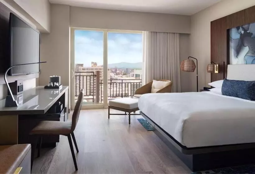 キングサイズベッドのスタンダードルーム, San Juan Marriott Resort And Stellaris Casino