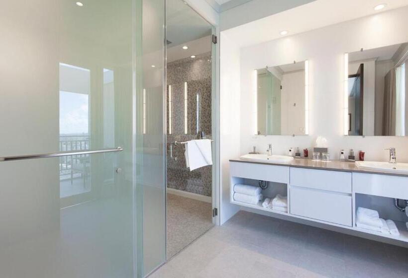 استودیو استاندارد با تخت کینگ, San Juan Marriott Resort And Stellaris Casino