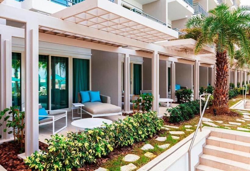 کابین, San Juan Marriott Resort And Stellaris Casino