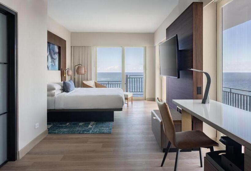 اتاق استاندارد با تخت بزرگ, San Juan Marriott Resort And Stellaris Casino