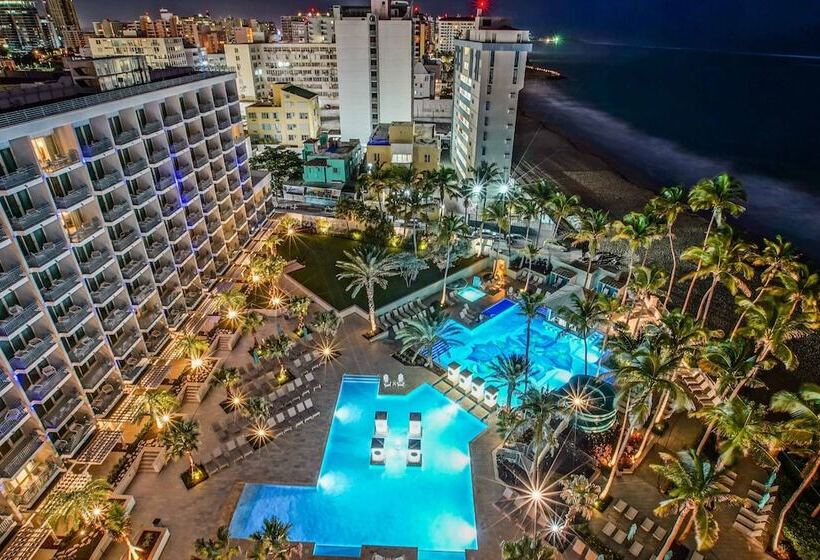 سوئیت اجرایی با چشم‌انداز دریا, San Juan Marriott Resort And Stellaris Casino