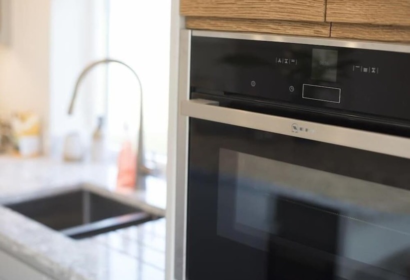 סוויטה דלוקס, Chyreen@marazion