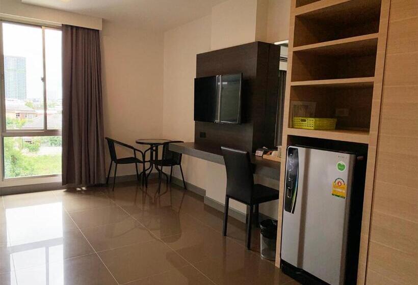 스탠다드 발코니 룸, Clover Hotel Hatyai