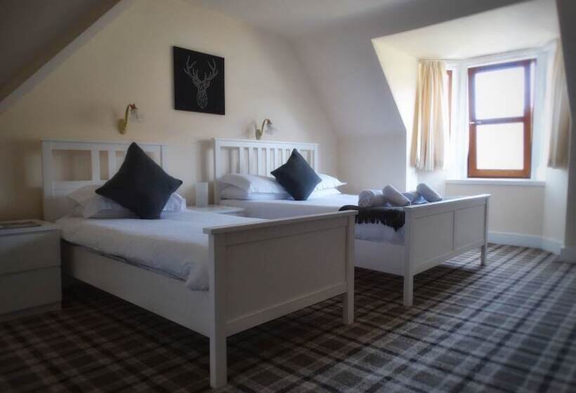 ファミリールーム, Kilchoan House