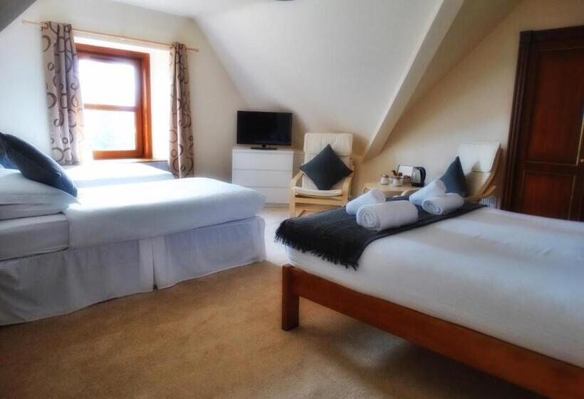 ファミリールーム, Kilchoan House