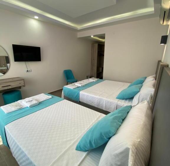 Трехместный Номер Стандарт с Балконом, Nefis Hotel ölüdeniz