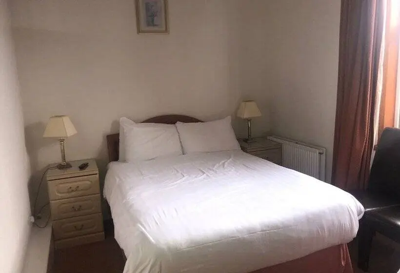 Perhehuone, Aberdour Guest House